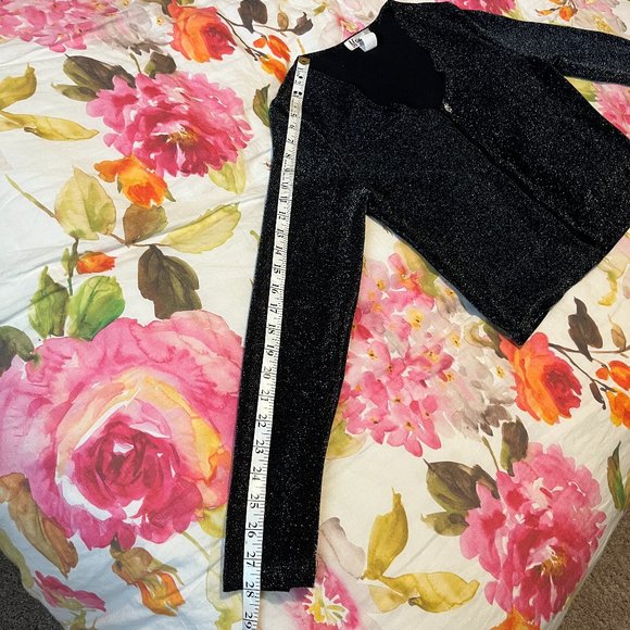 M STUDIO Sparkly Cardigan Size Small One Beautiful Button Long Sleeves - Picture 11 of 14